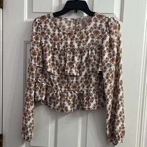 Gypsies & Moondust Floral Ruffle Blouse